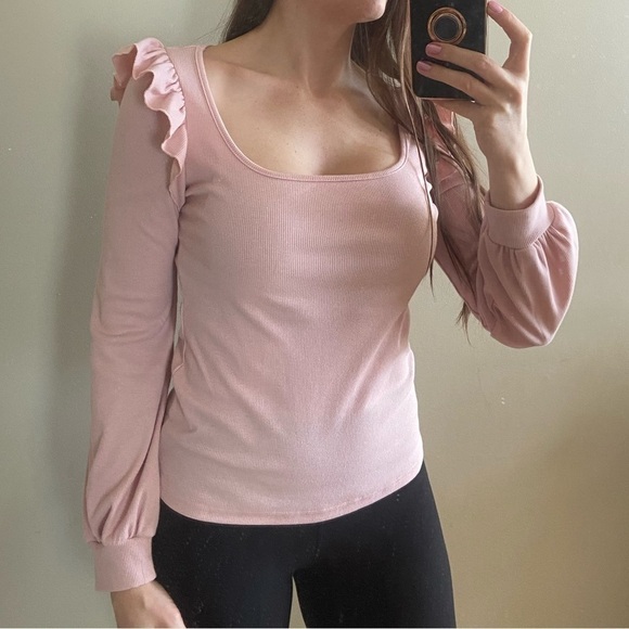 𝅺𝅺⭐️2 FOR $20⭐️ Ruffle Trim Square Neck Pink Long Sleeve Top. SM/M - Picture 10 of 12